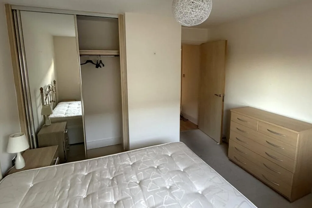 2 bedroom flat for rent