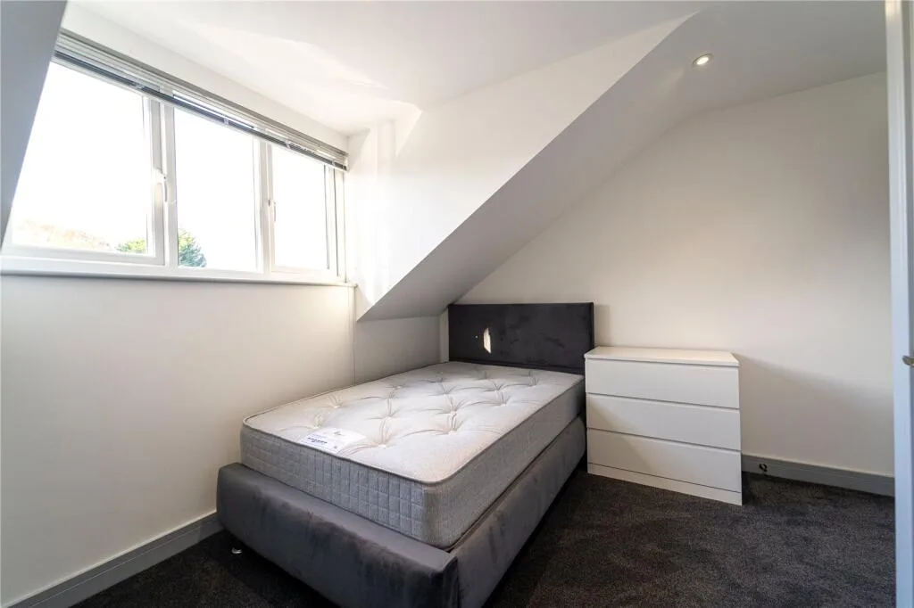 7 bedroom house for rent