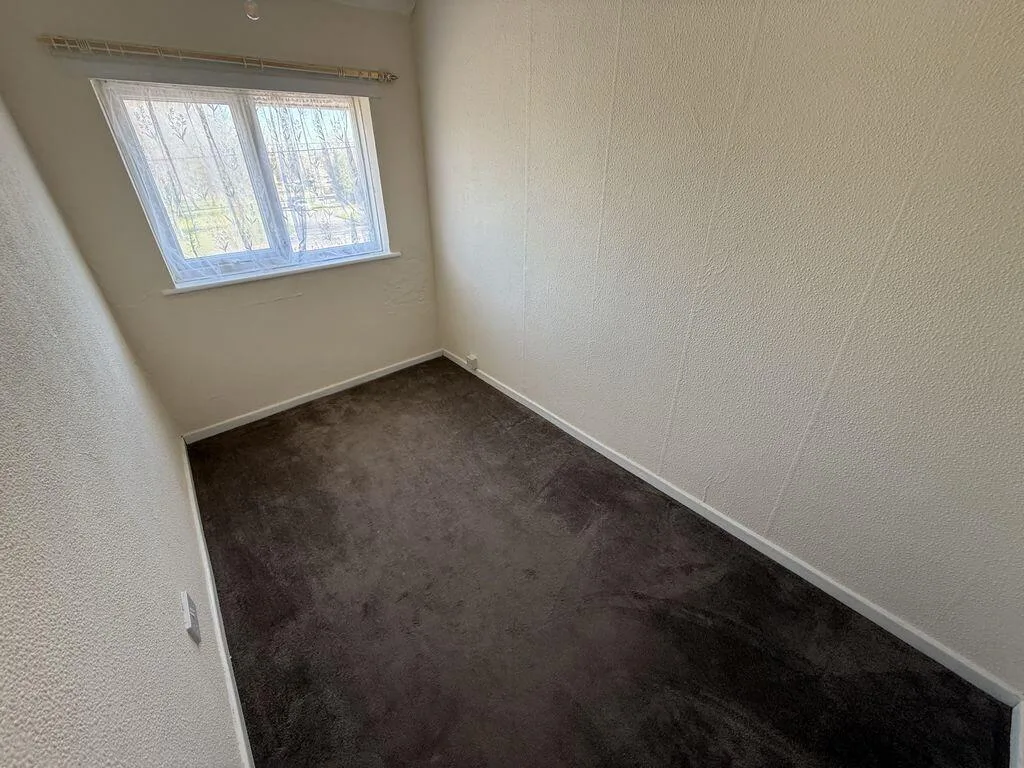 3 bedroom semi-detached house for rent
