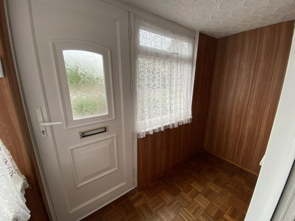 3 bedroom semi-detached house for rent