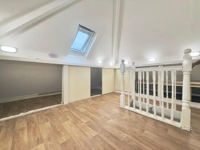 3 bedroom semi-detached house for rent