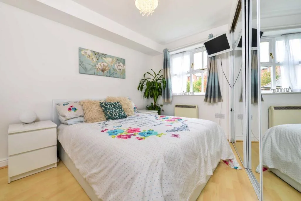 2 bedroom flat for rent