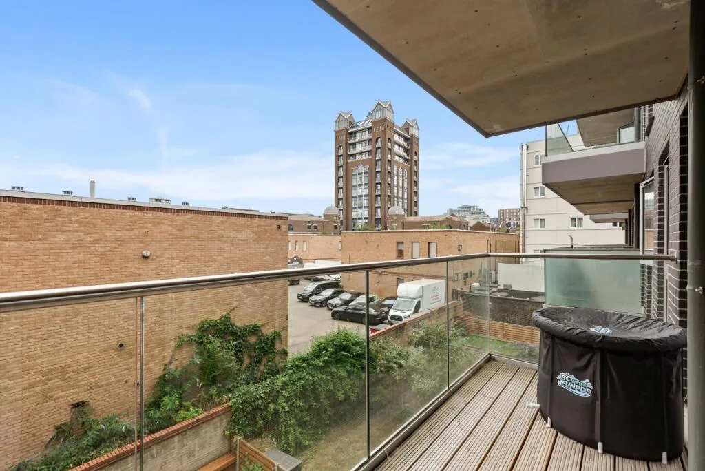 2 bedroom property for rent