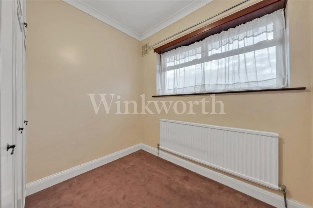 4 bedroom semi-detached house for rent