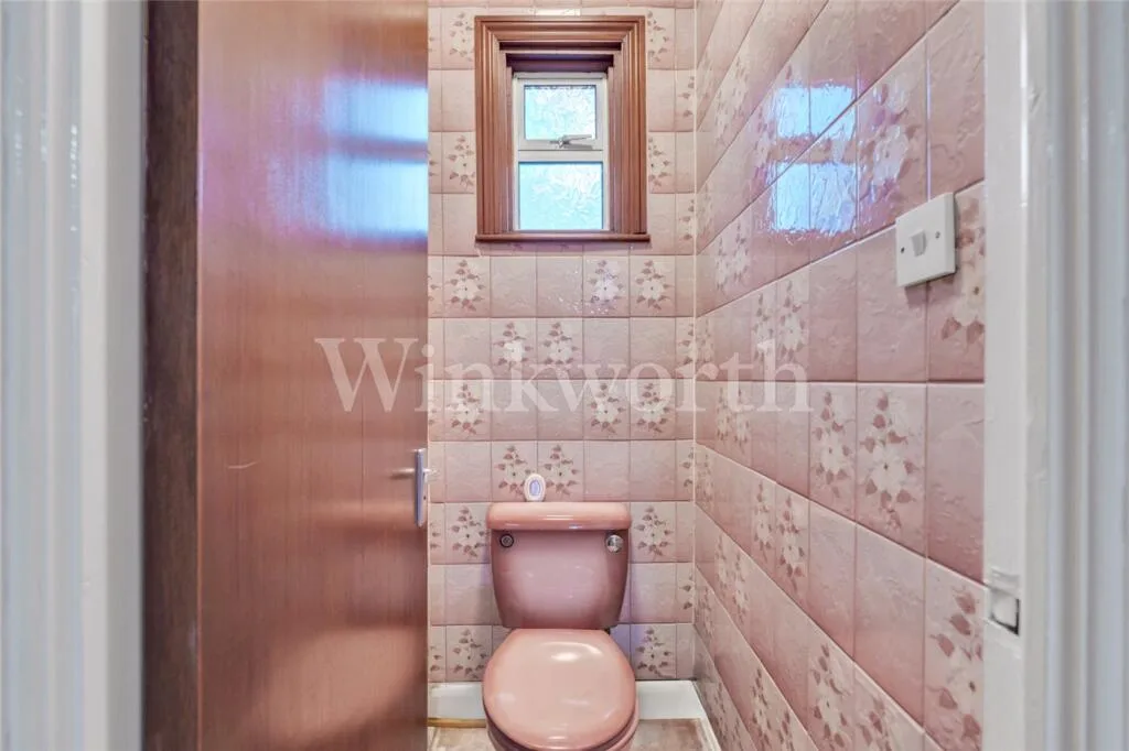 4 bedroom semi-detached house for rent