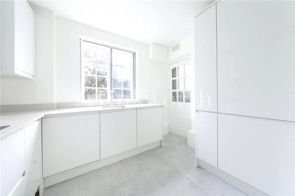 3 bedroom apartment for rent
