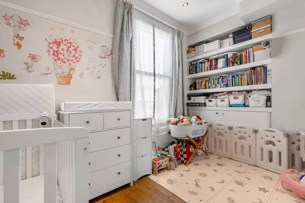 3 bedroom flat for rent