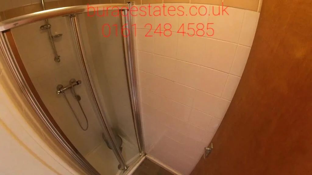 6 bedroom terraced house for rent