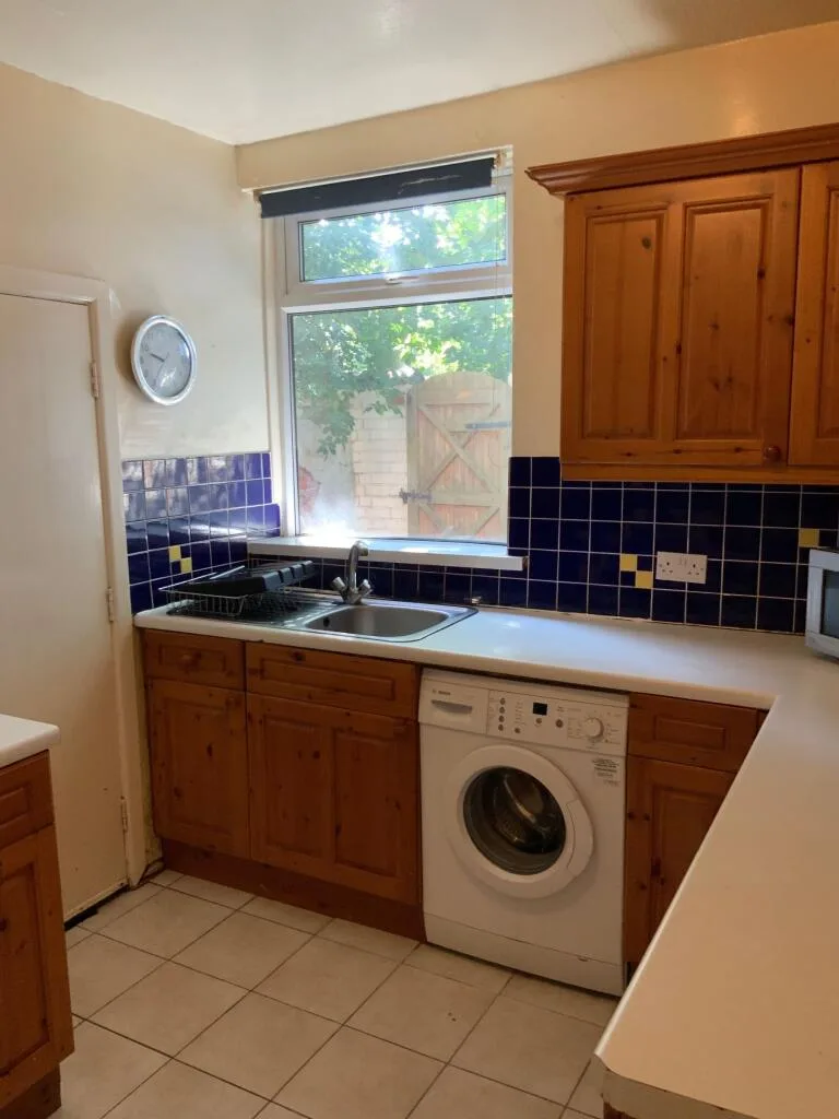6 bedroom apartment for rent