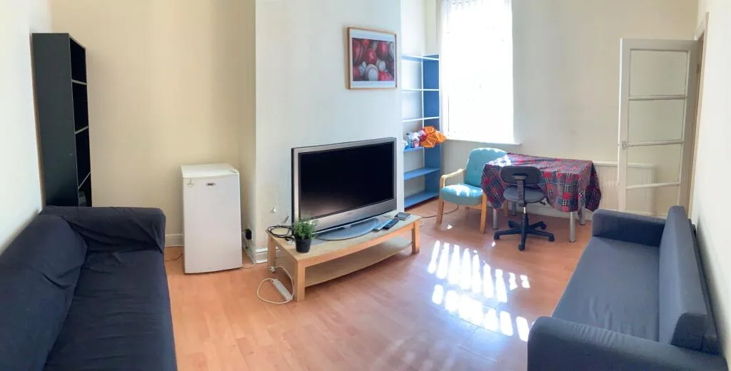 6 bedroom apartment for rent
