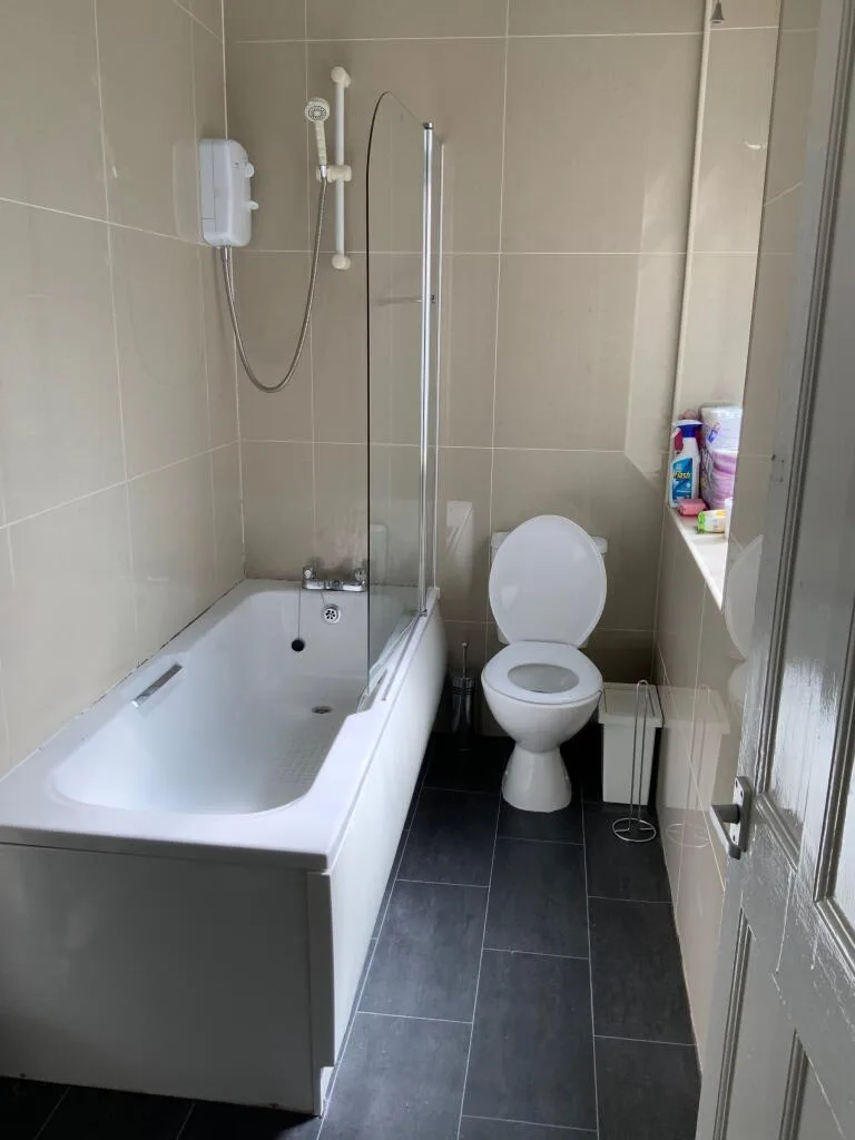 6 bedroom apartment for rent