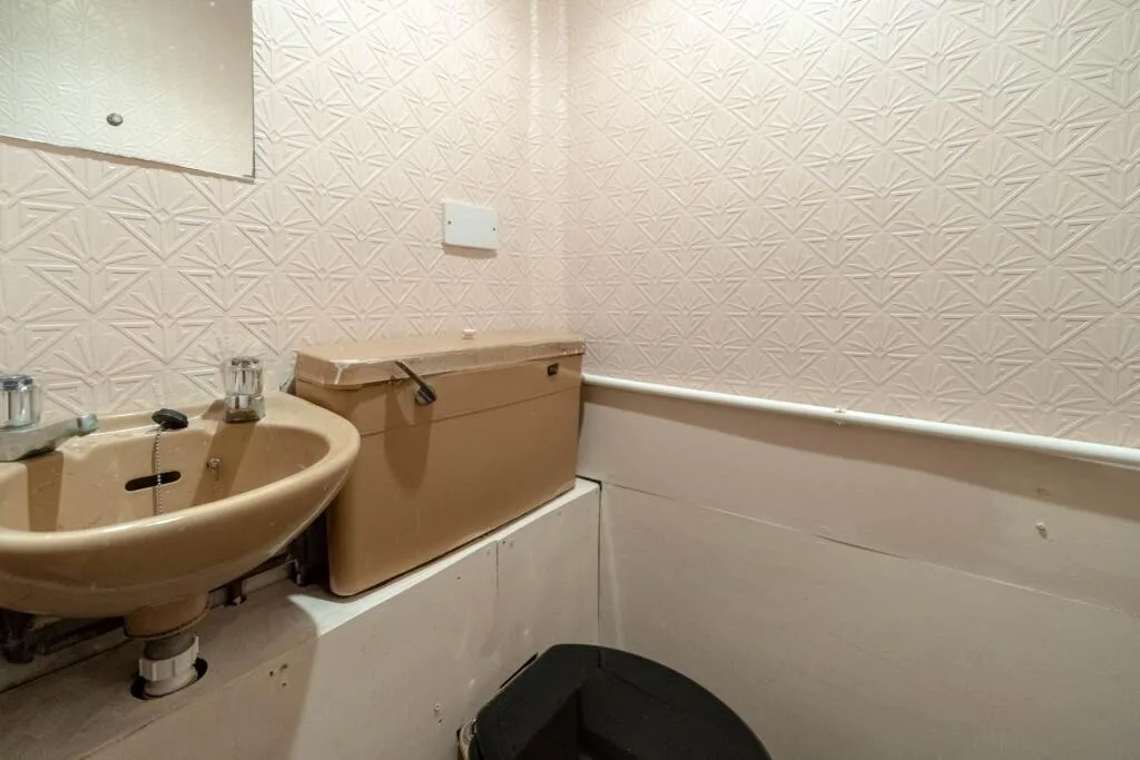 3 bedroom semi-detached house for rent