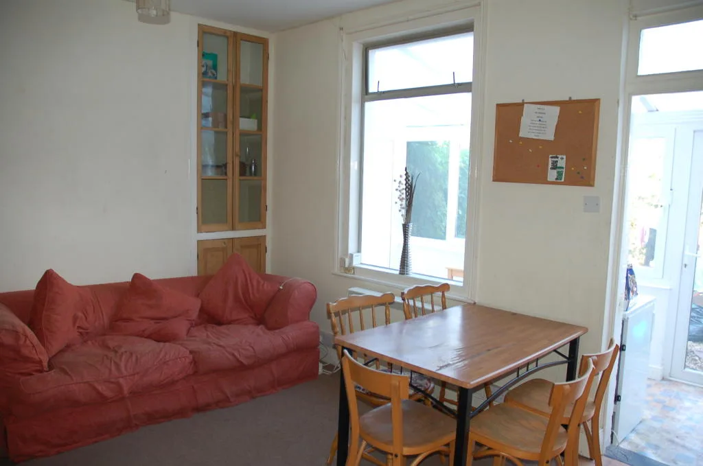 4 bedroom terraced house for rent