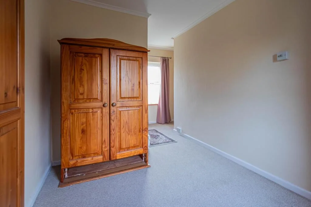 3 bedroom semi-detached house for rent