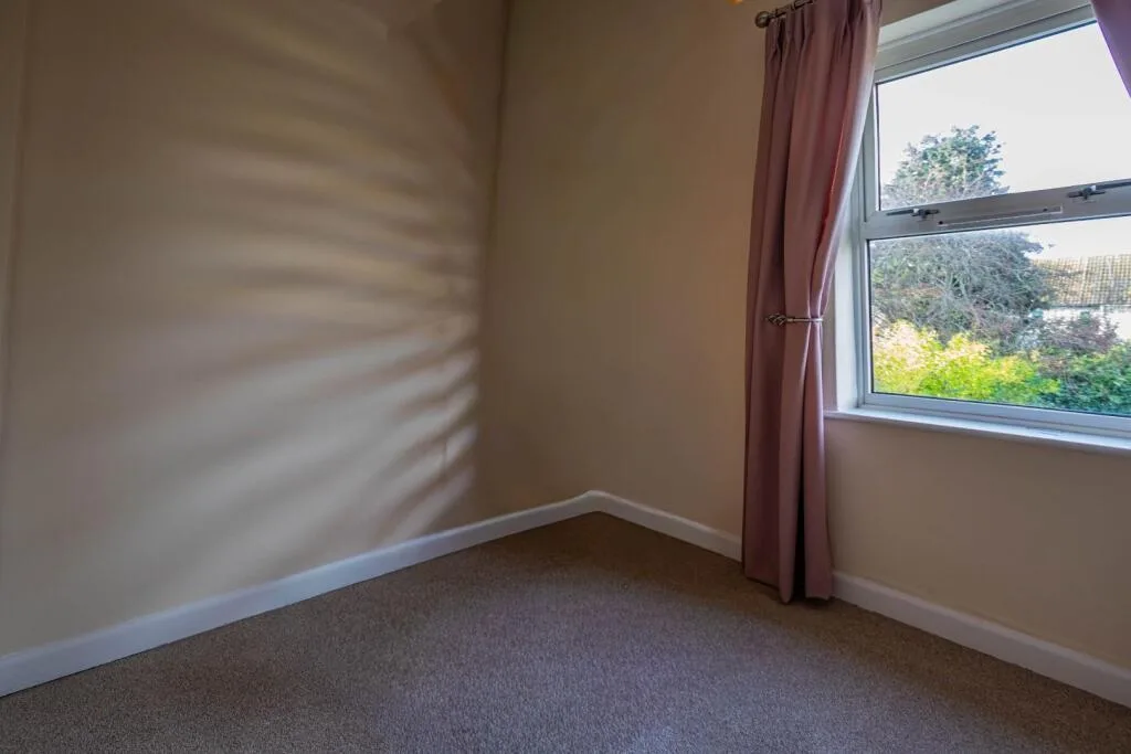 3 bedroom semi-detached house for rent