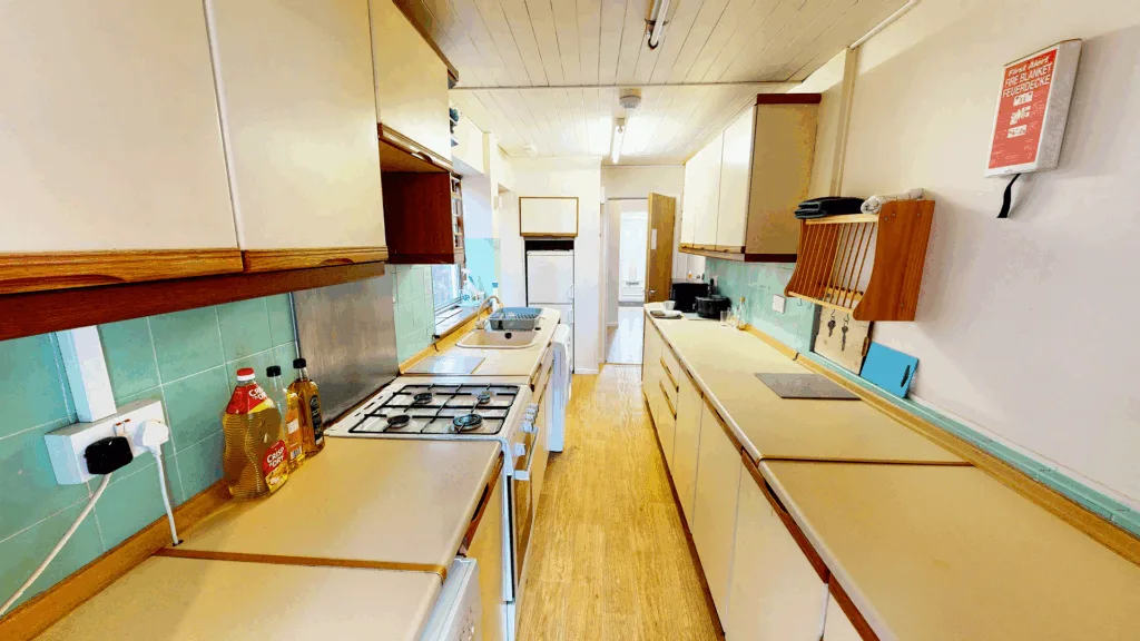 4 bedroom terraced house for rent