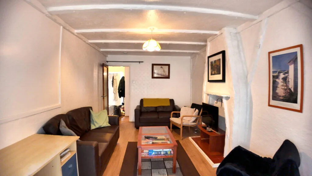 4 bedroom terraced house for rent