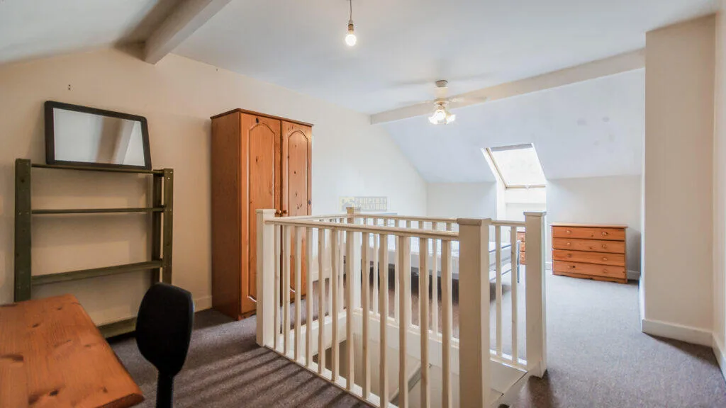 4 bedroom terraced house for rent