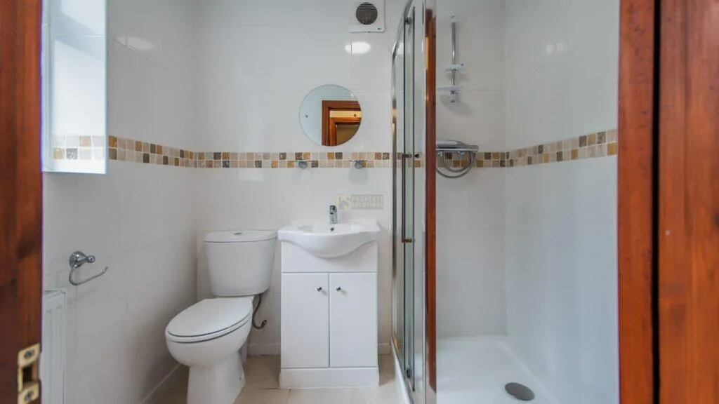 4 bedroom terraced house for rent
