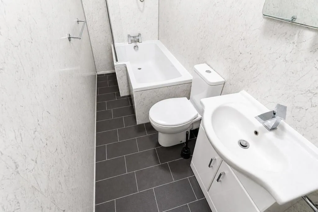 8 bedroom terraced house for rent