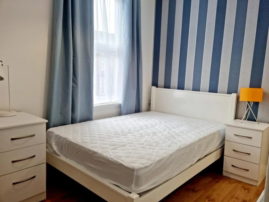 4 bedroom terraced house for rent