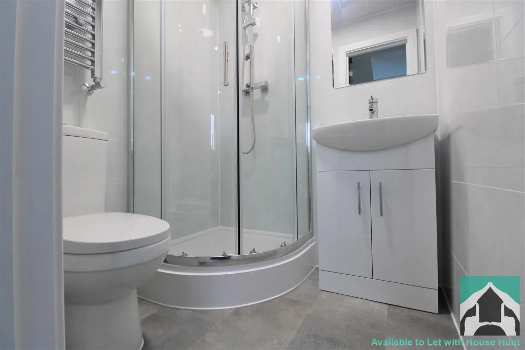 6 bedroom house for rent