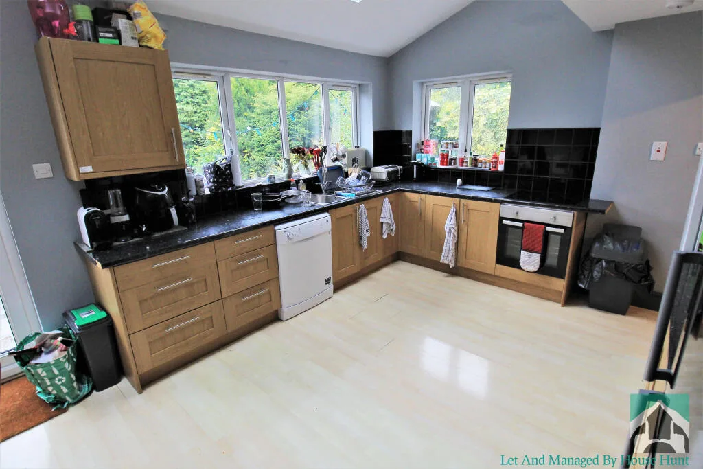 5 bedroom house for rent