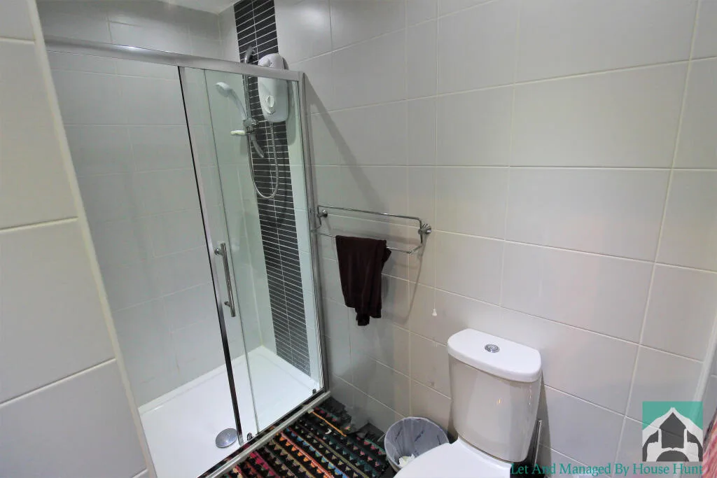 5 bedroom house for rent