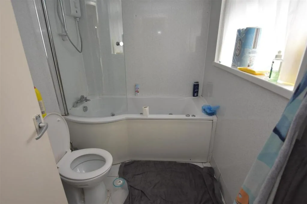 5 bedroom house for rent