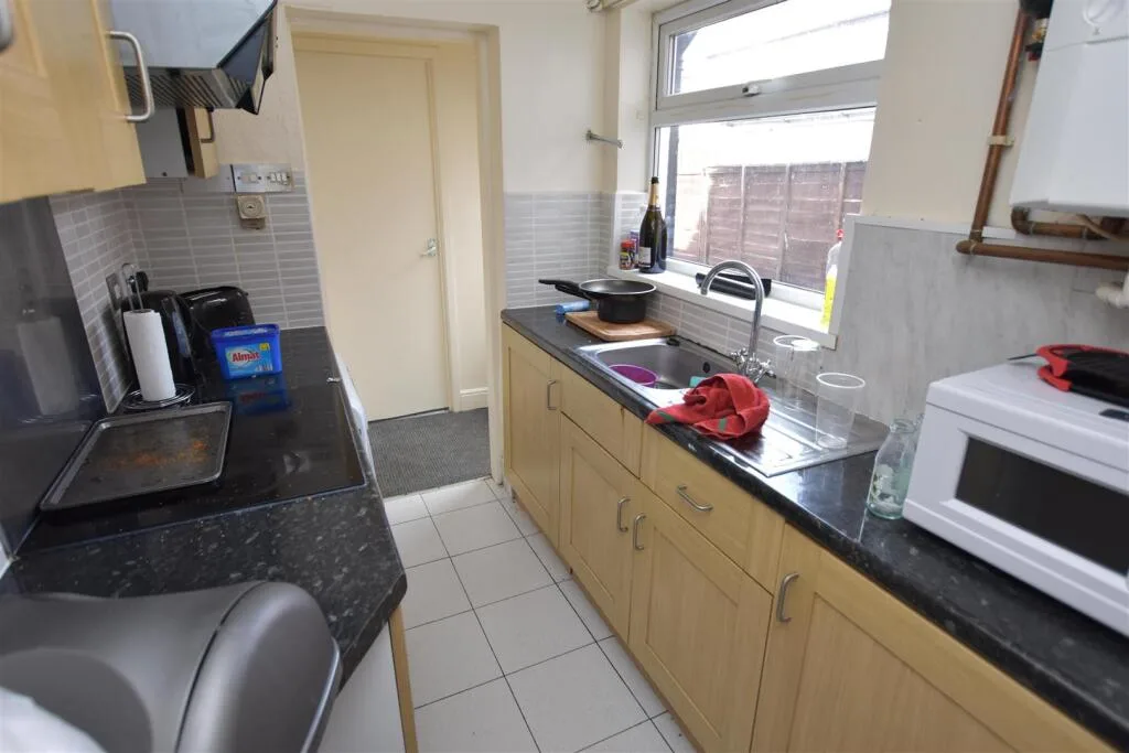 5 bedroom house for rent
