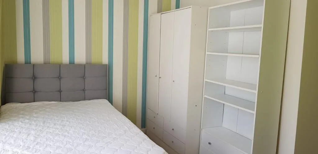 4 bedroom semi-detached house for rent