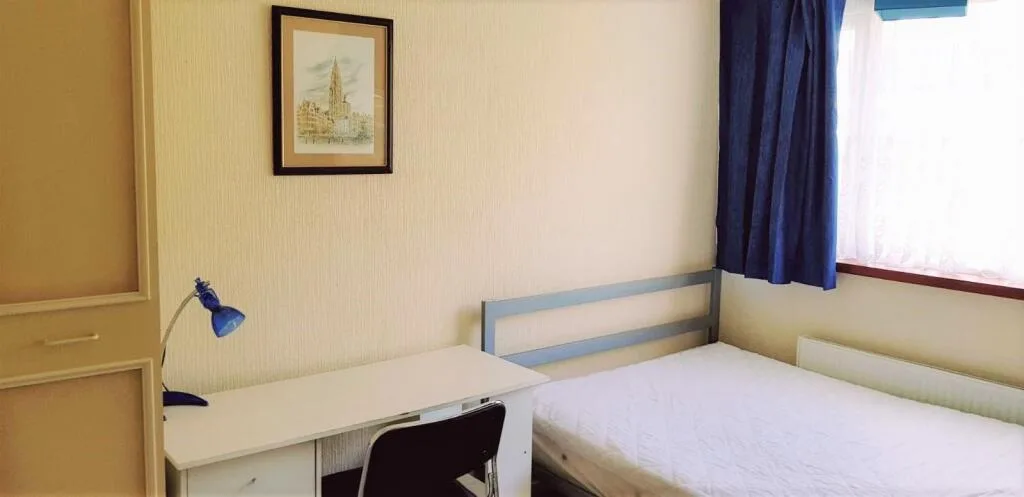 4 bedroom semi-detached house for rent