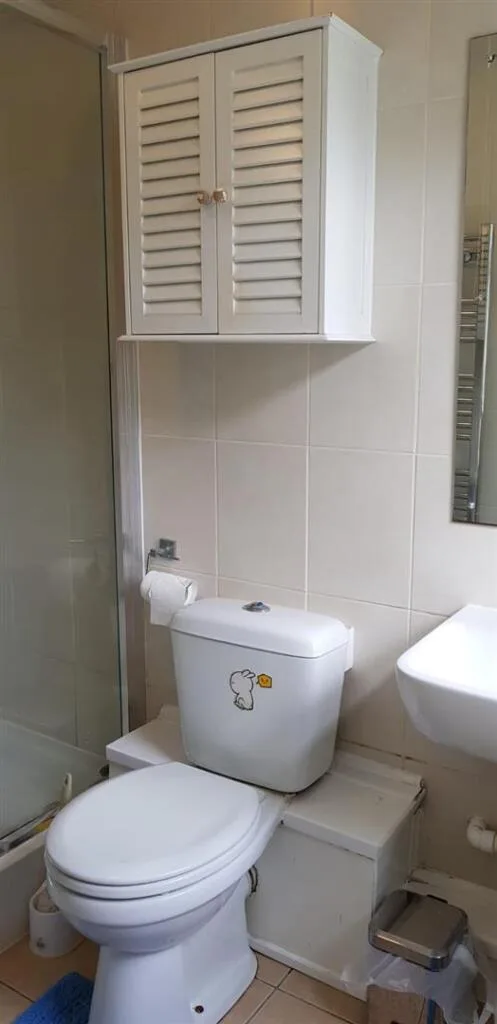 4 bedroom semi-detached house for rent