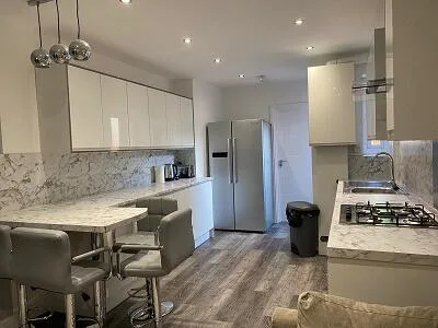 4 bedroom terraced house for rent