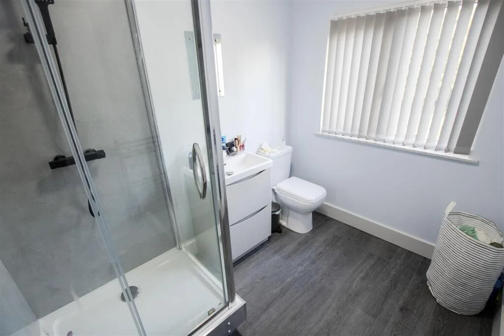 5 bedroom house for rent