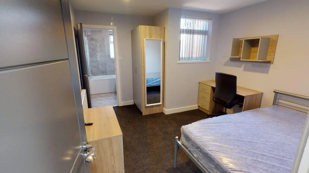 5 bedroom house for rent
