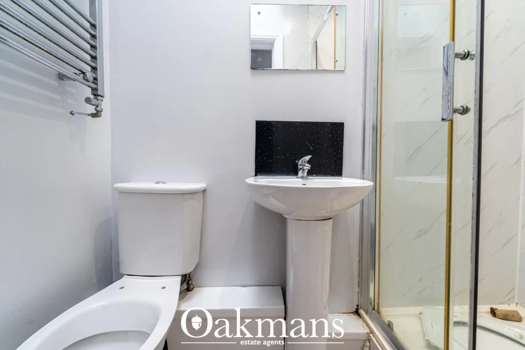 6 bedroom house for rent