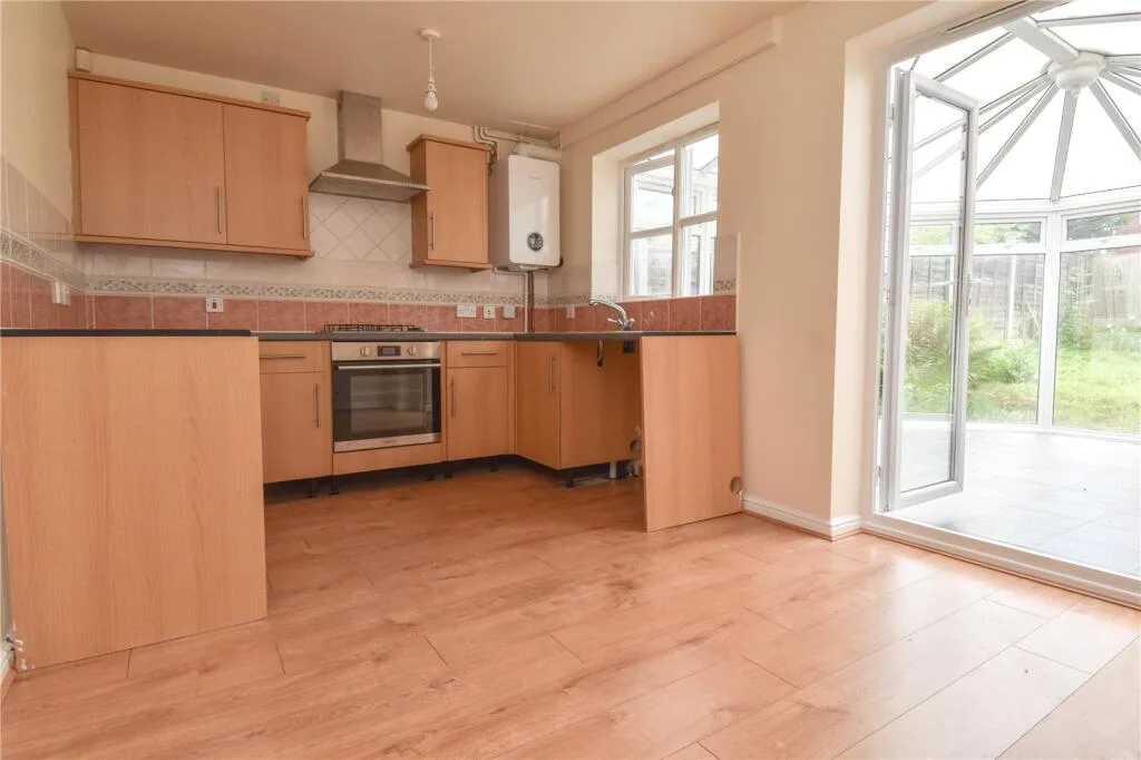 3 bedroom detached house for rent