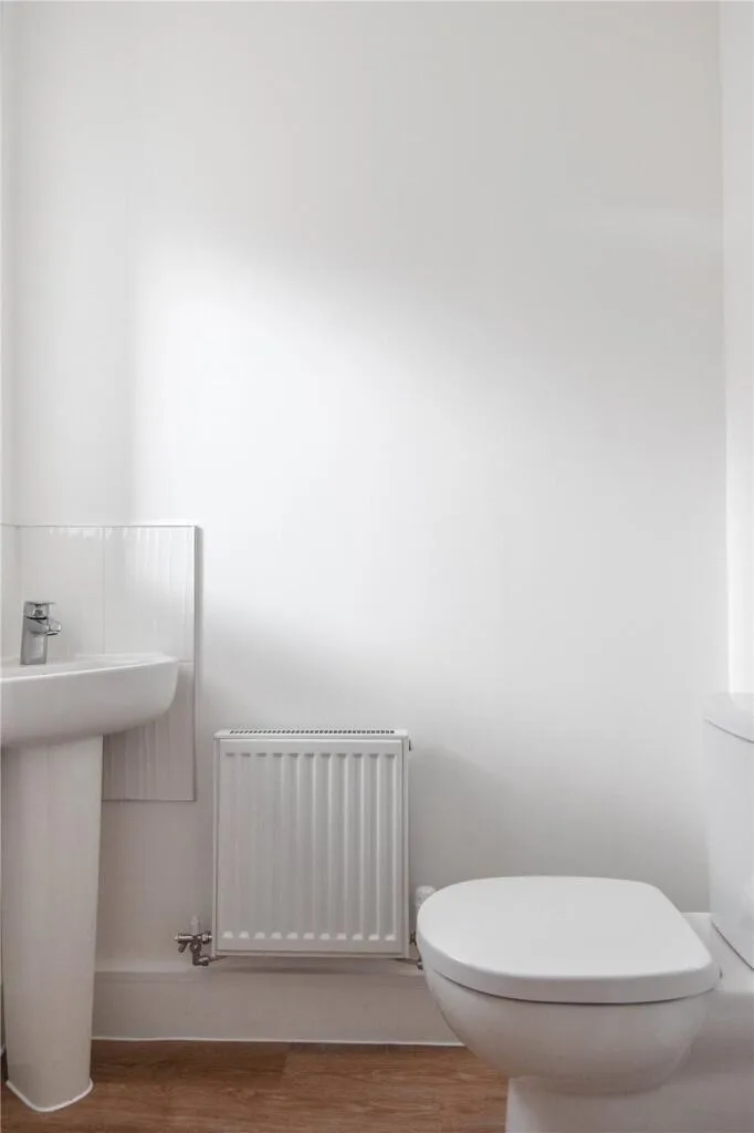 3 bedroom semi-detached house for rent