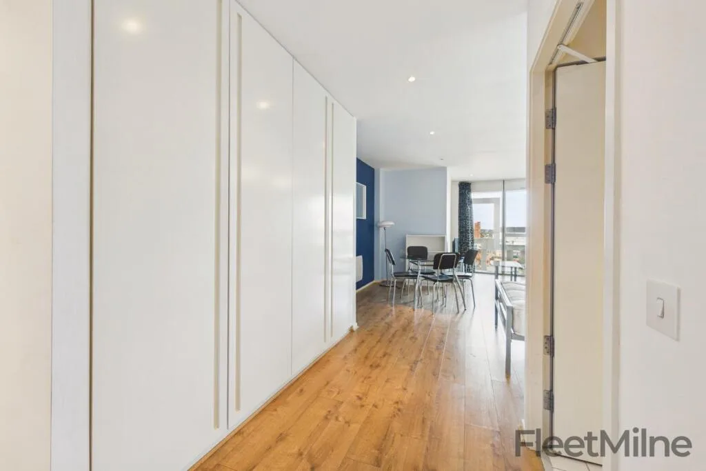 Studio flat for rent