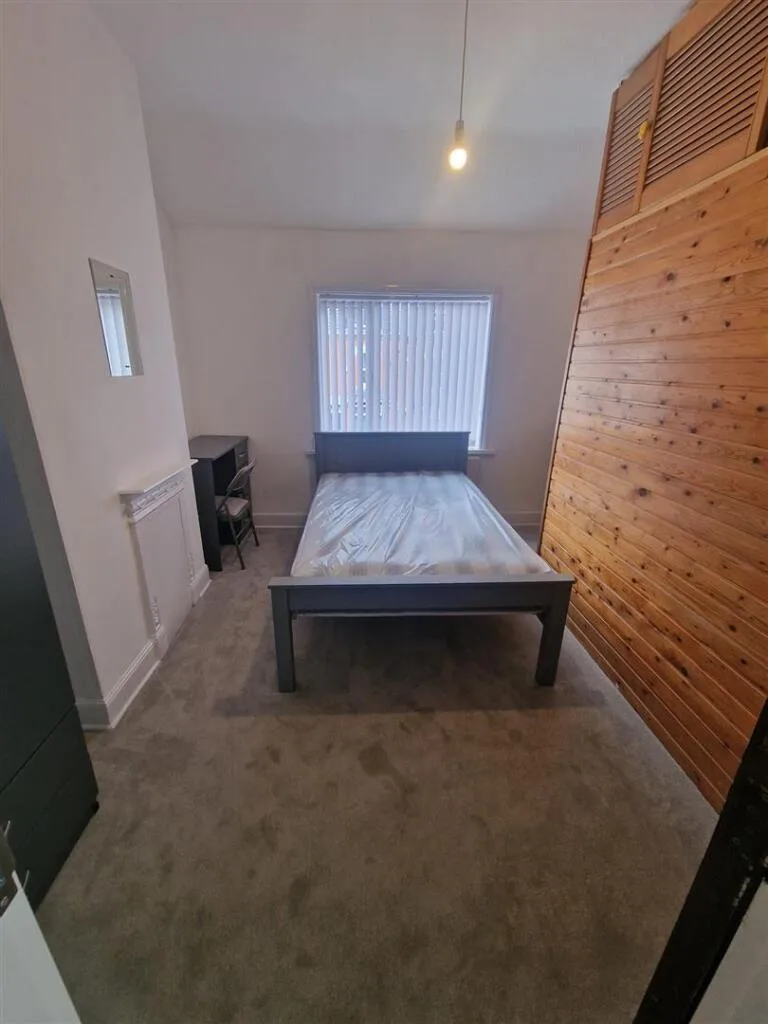 4 bedroom terraced house for rent