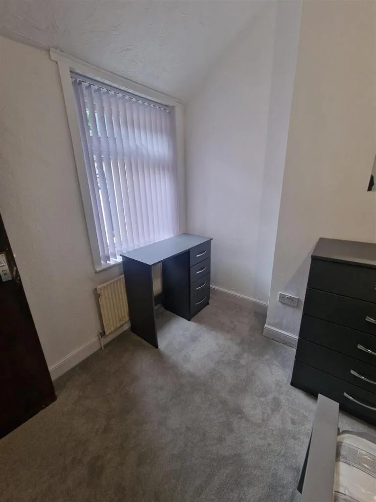 4 bedroom terraced house for rent