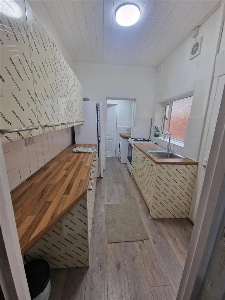 4 bedroom terraced house for rent