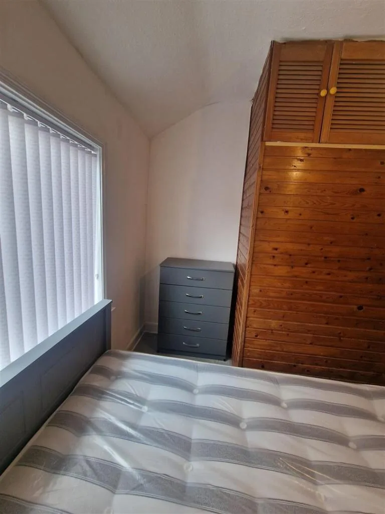 4 bedroom terraced house for rent