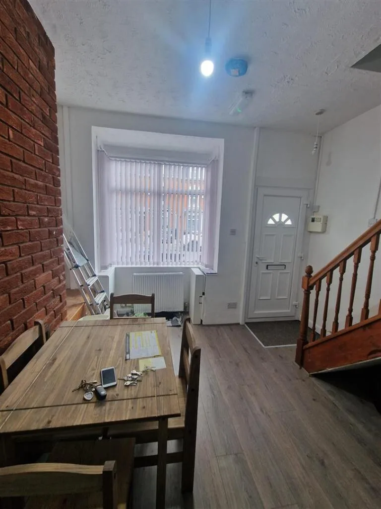 4 bedroom terraced house for rent