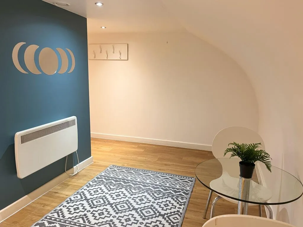 Studio flat for rent