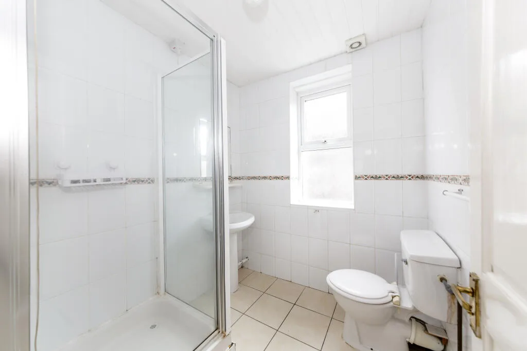 5 bedroom property for rent