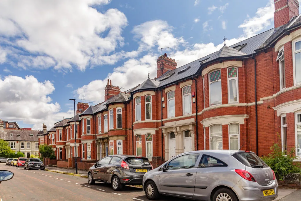 5 bedroom property for rent