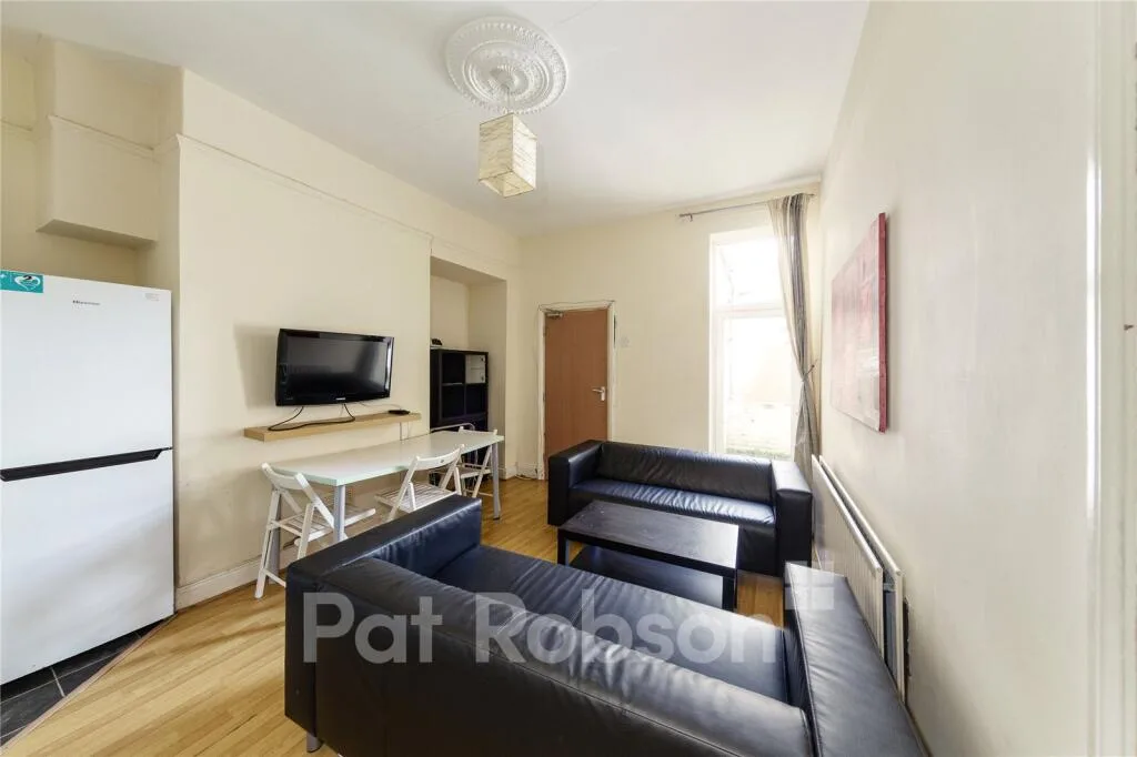 3 bedroom apartment for rent