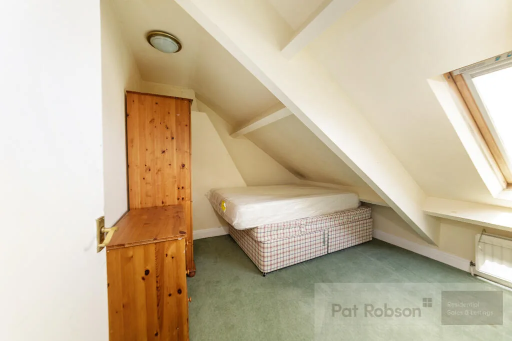 5 bedroom property for rent